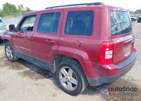 2015 Jeep Patriot Sport из США, поврежденный, VIN 1C4NJPBA6FD409591